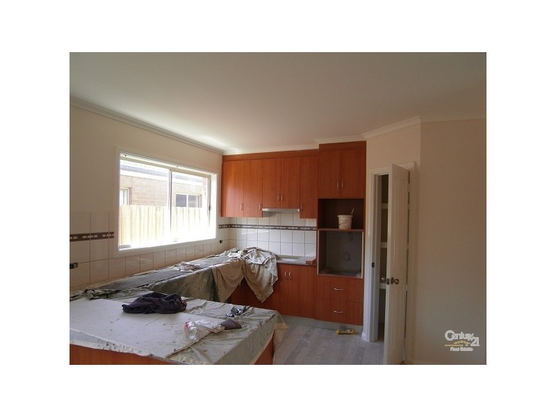 24 Citius Close, Lara VIC 3212