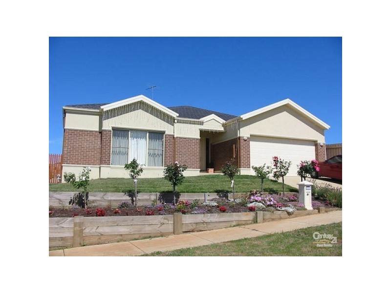25 Pethajohn Parade, Grovedale VIC 3216