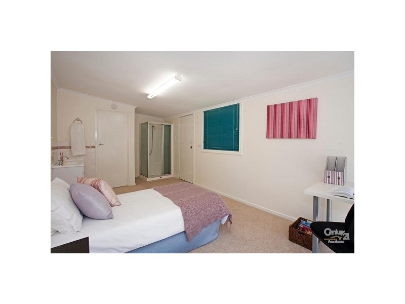 44 Clarke Street, Newtown VIC 3220