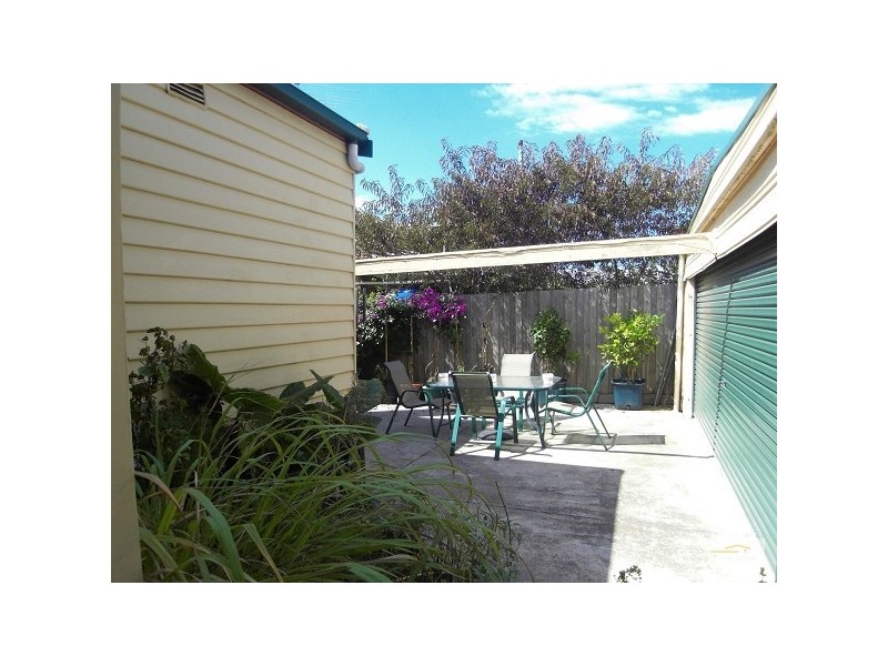 27 Herne Street, Manifold Heights VIC 3218