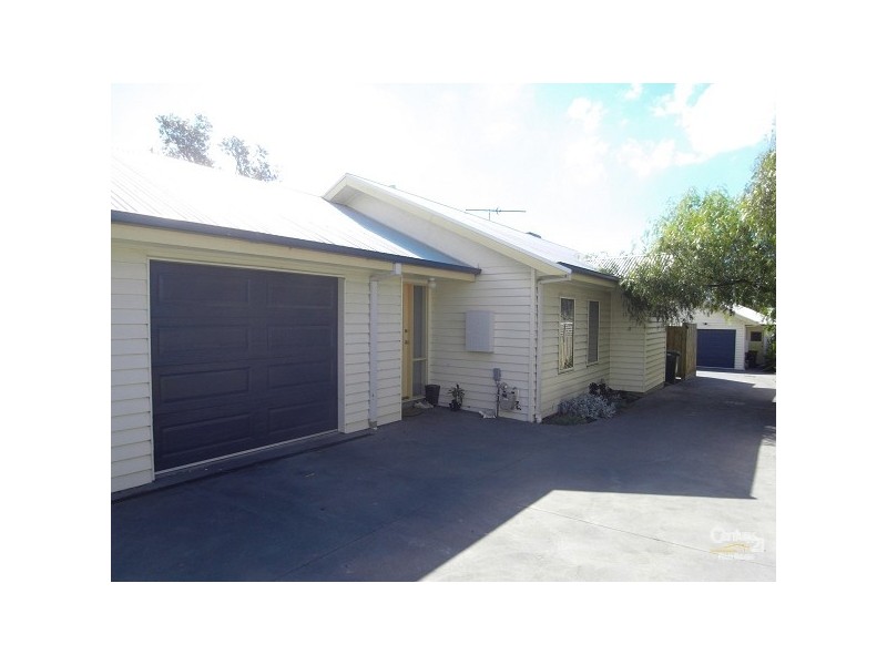 Unit 2 , 88 Isabella Street, Geelong West VIC 3218