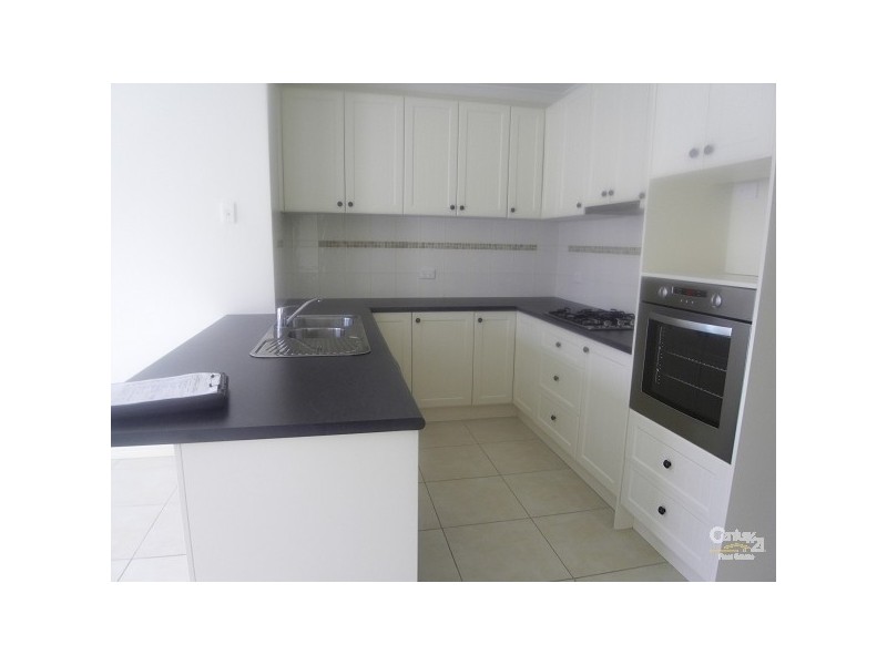 Unit 2 , 88 Isabella Street, Geelong West VIC 3218