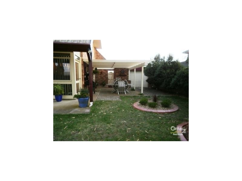 17 Carmichael Court, Leopold VIC 3224