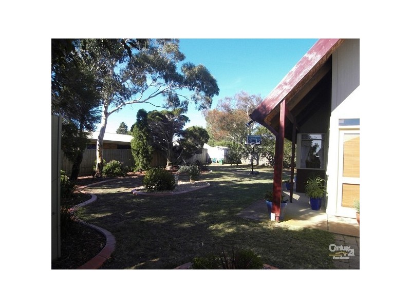 17 Carmichael Court, Leopold VIC 3224