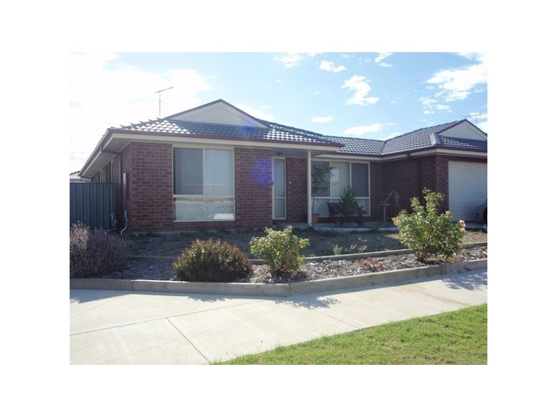 30 Prestige Avenue, Bell Park VIC 3215