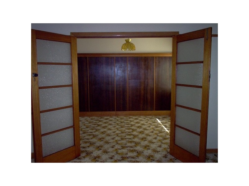 90 Bellarine Highway, Newcomb VIC 3219