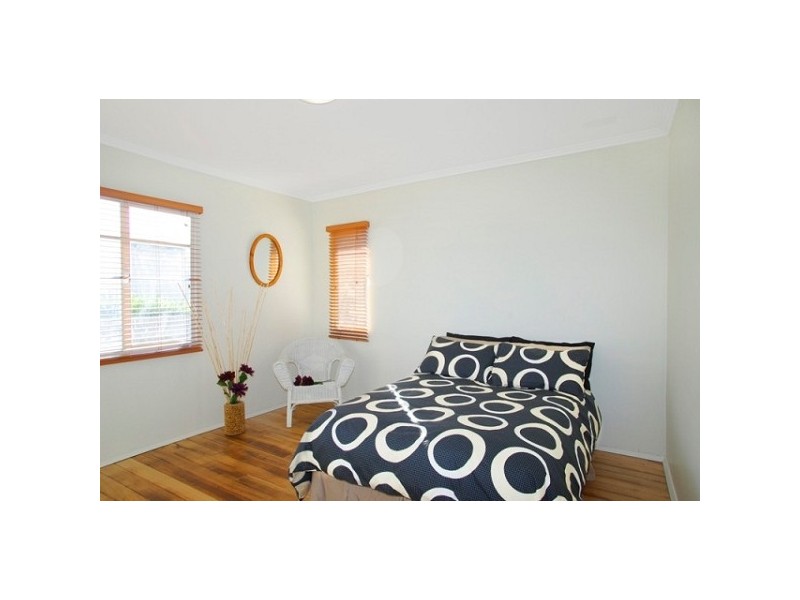 99 Station Street, Norlane VIC 3214