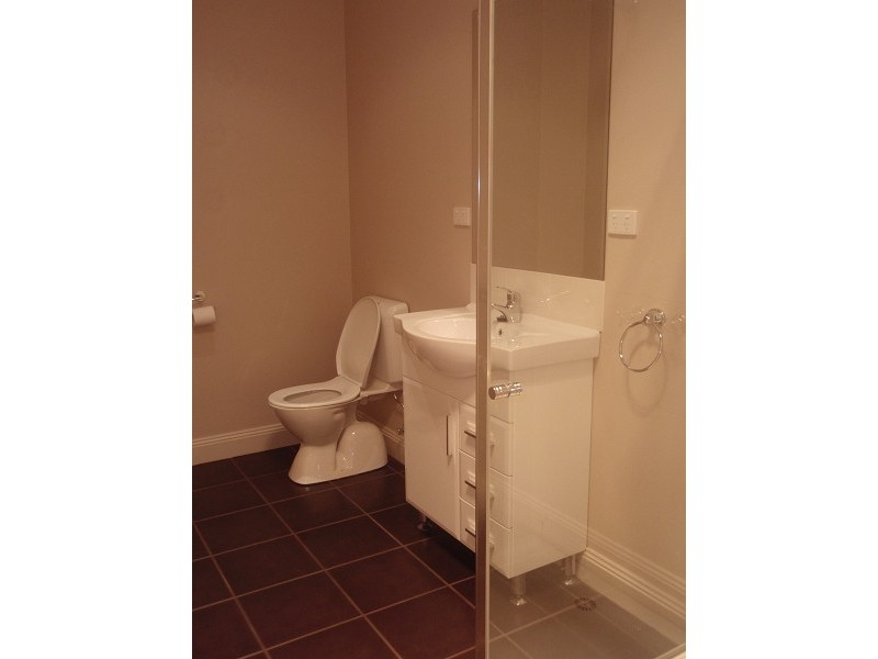 16 Weller Street, Geelong West VIC 3218