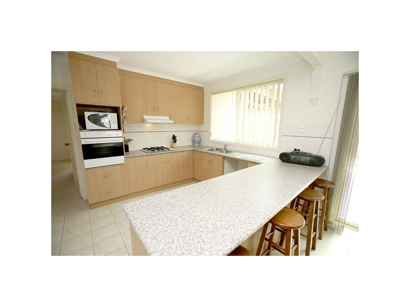 11 Cormican Place, Lovely Banks VIC 3221