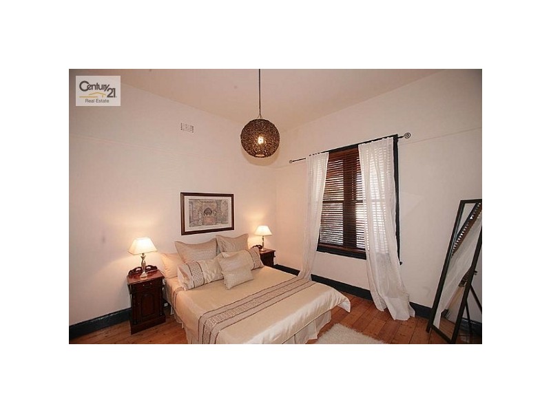 6 Beaconsfield Parade, Northcote VIC 3070