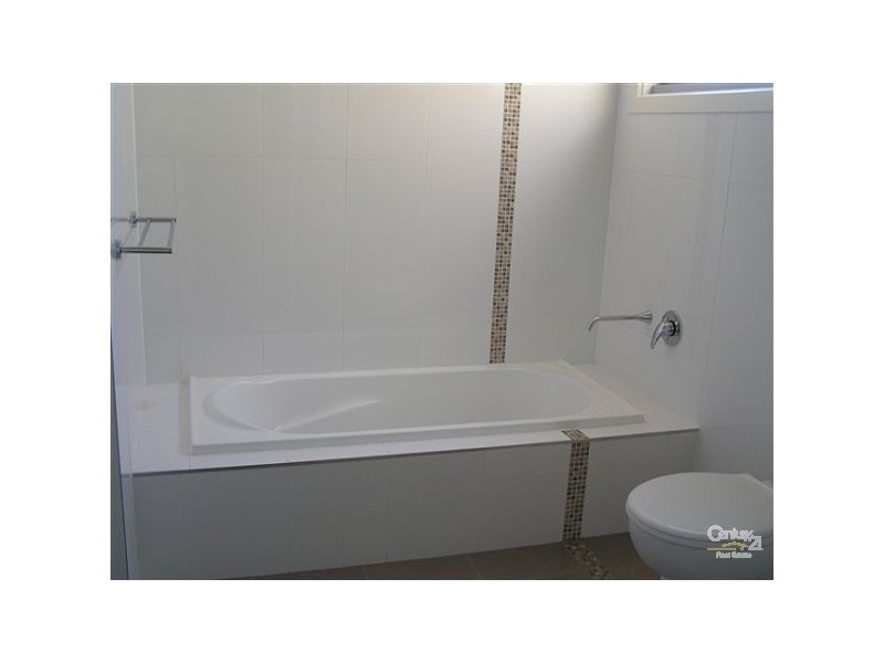 2/125 Fyffe Street, Thornbury VIC 3071