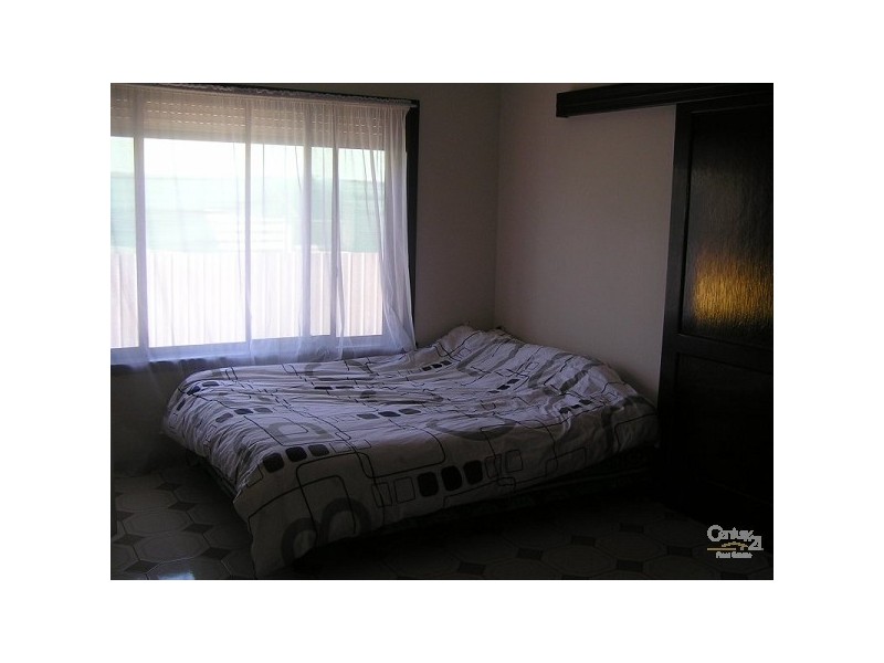 28 Hutton Street, Thornbury VIC 3071