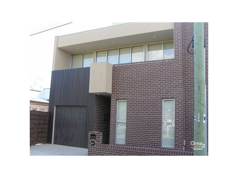 28 John Street, Seddon VIC 3011