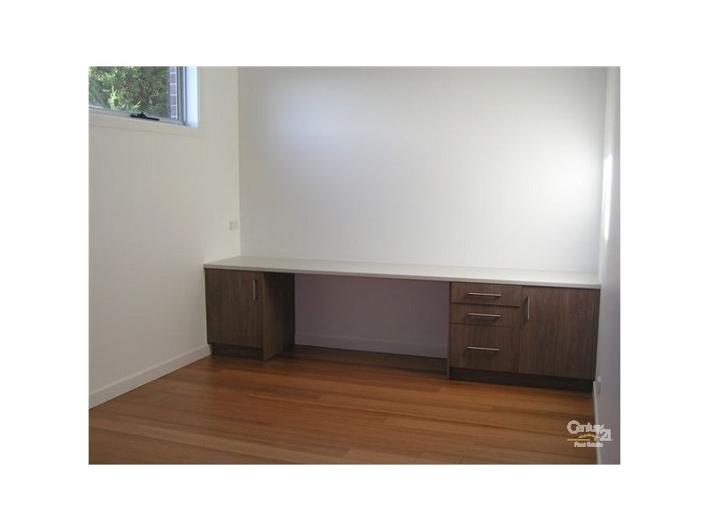 28 John Street, Seddon VIC 3011