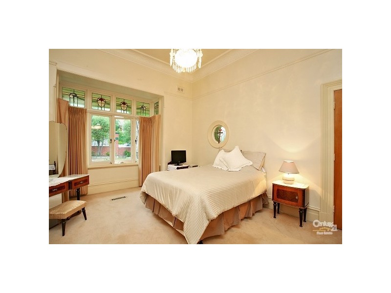 208 Clarke Street, Northcote VIC 3070