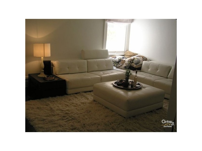 34 Acland Street, St Kilda VIC 3182