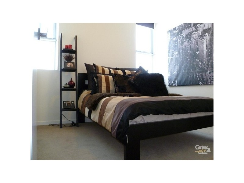 2/116 Albert Street, Brunswick VIC 3056