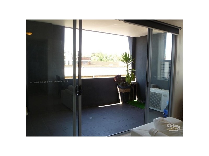 2/116 Albert Street, Brunswick VIC 3056