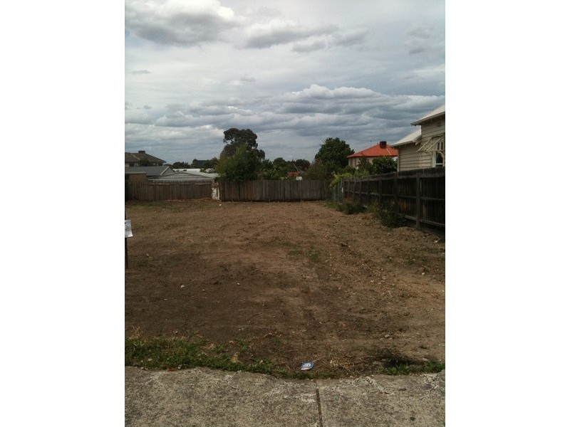 212 Victoria Road, Northcote VIC 3070