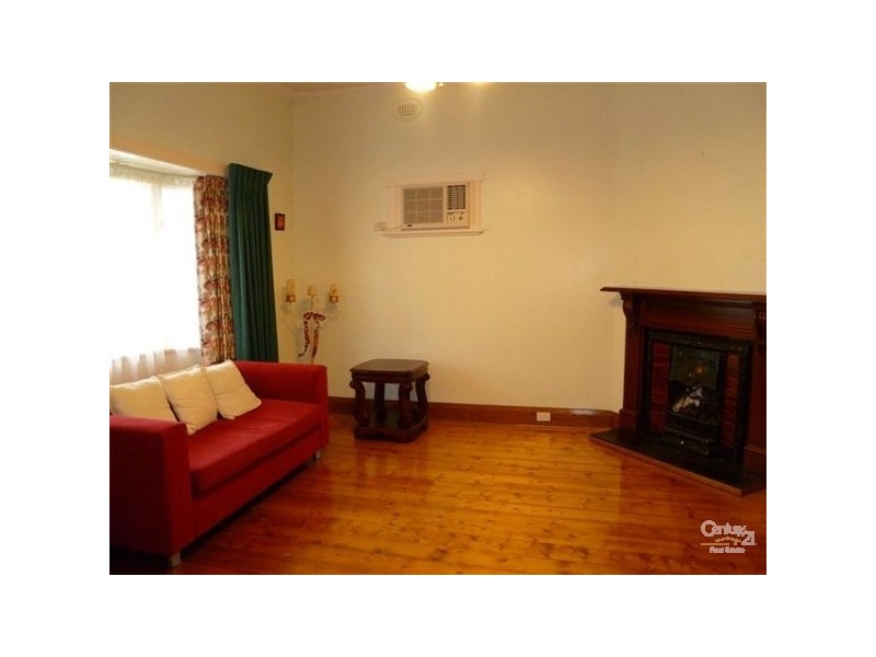 1 White street, Reservoir VIC 3073