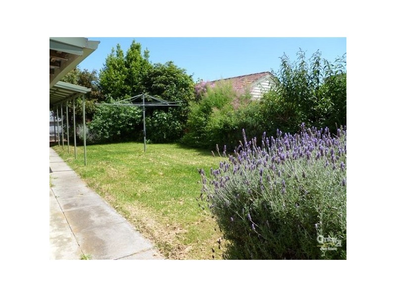 1 White street, Reservoir VIC 3073