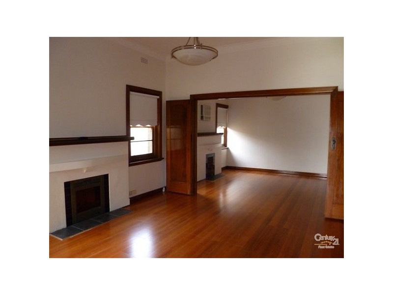 129 Gilbert Road, Preston VIC 3072