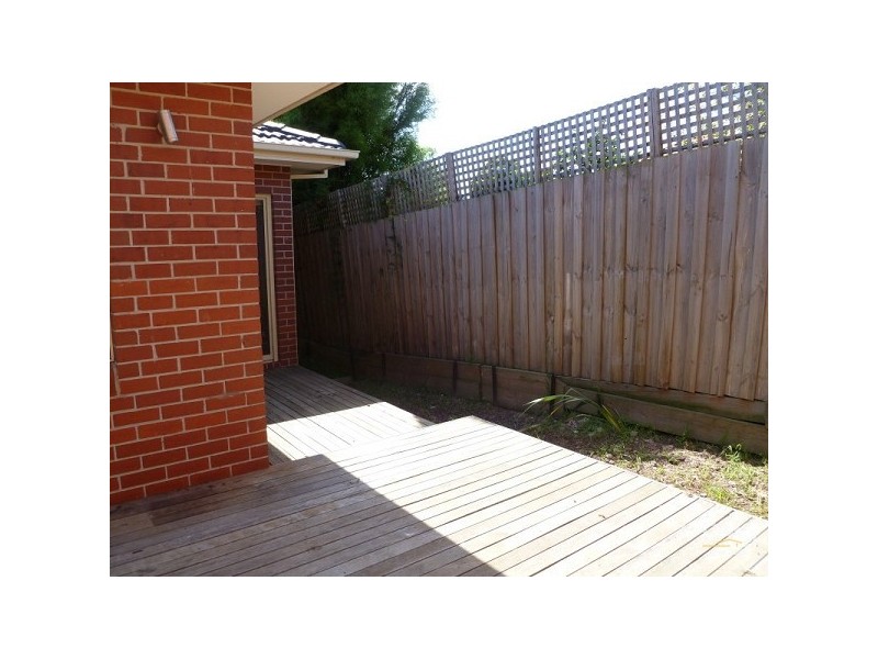 2/7 Strettle Street, Thornbury VIC 3071