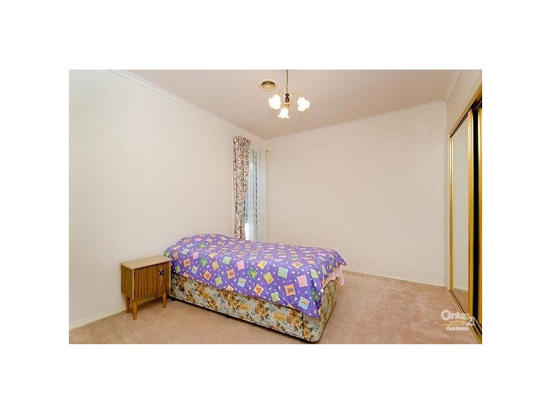 1/7 Cash street, Coburg VIC 3058