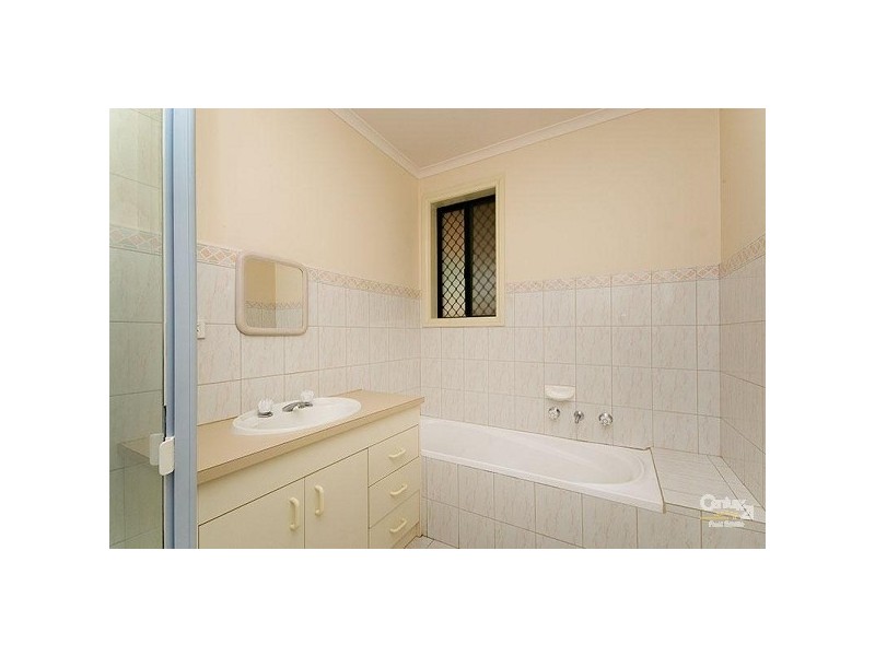 1/7 Cash street, Coburg VIC 3058