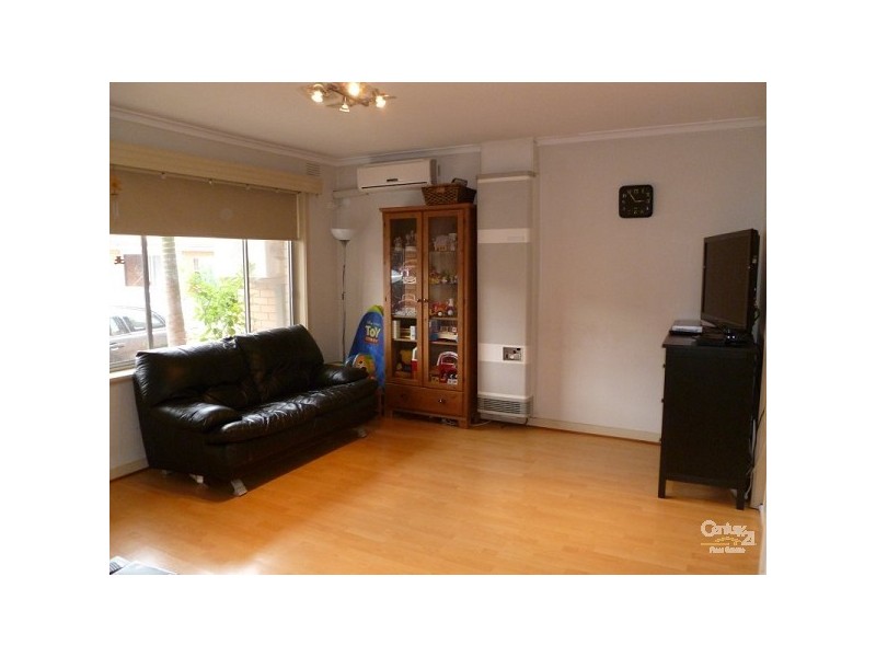 2/73 Darebin Road, Thornbury VIC 3071