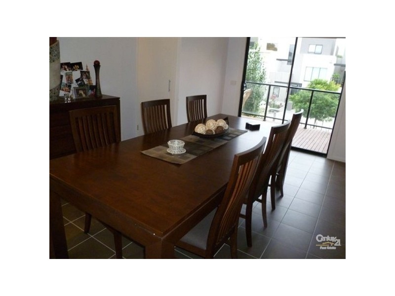 11 Ivory Way, Brunswick VIC 3056