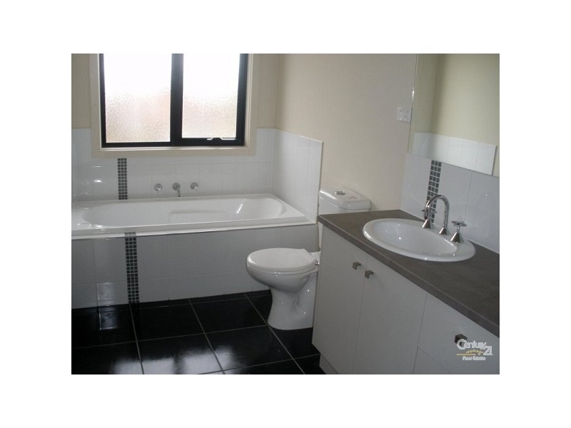 2/1 Ascot Street, Preston VIC 3072