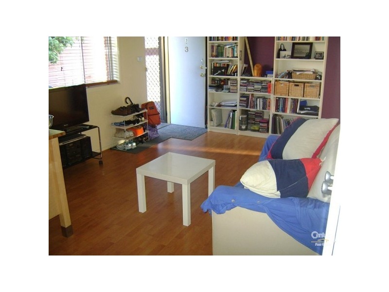 3/5 Normanby Avenue, Thornbury VIC 3071