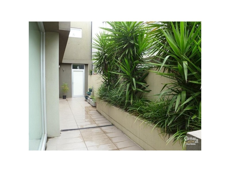 3/418 High Street, Northcote VIC 3070