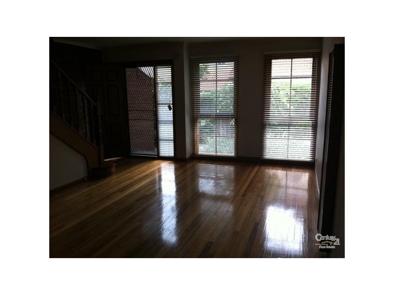 2/54 Banksia Street, Heidelberg VIC 3084