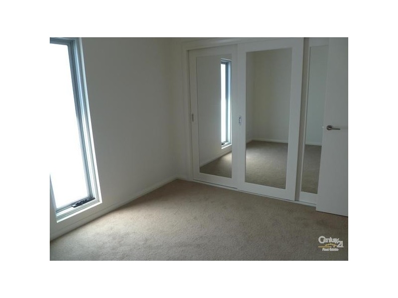 10/37 Clapham Street, Thornbury VIC 3071