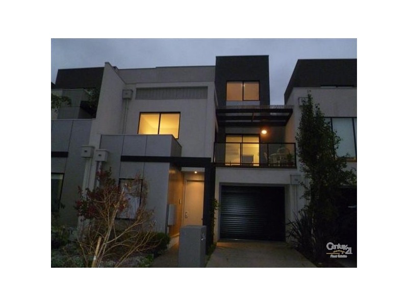 11 Ivory Way, Brunswick VIC 3056