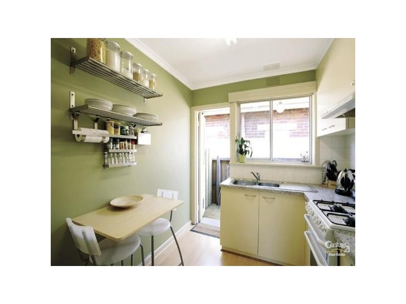 2/73 Darebin Road, Thornbury VIC 3071