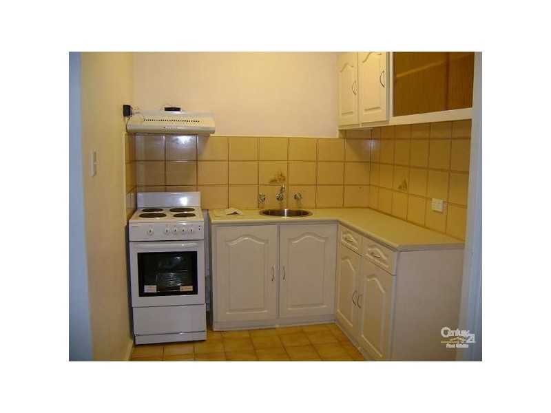 4/33 Woolton Avenue, Thornbury VIC 3071