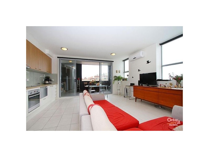 2/116 Albert Street, Brunswick VIC 3056