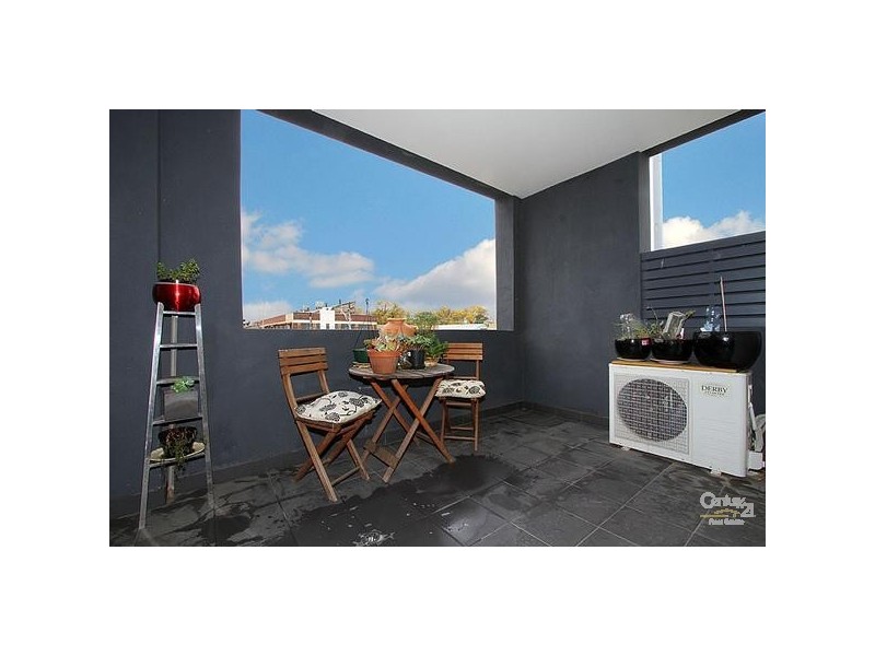 2/116 Albert Street, Brunswick VIC 3056