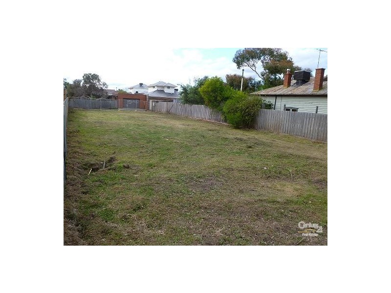 124 Normanby Avenue, Thornbury VIC 3071