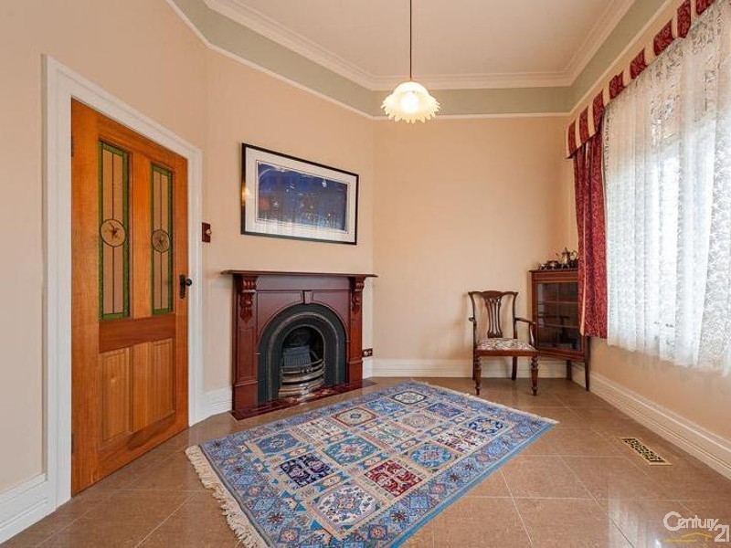 84 Albert Street, Seddon VIC 3011