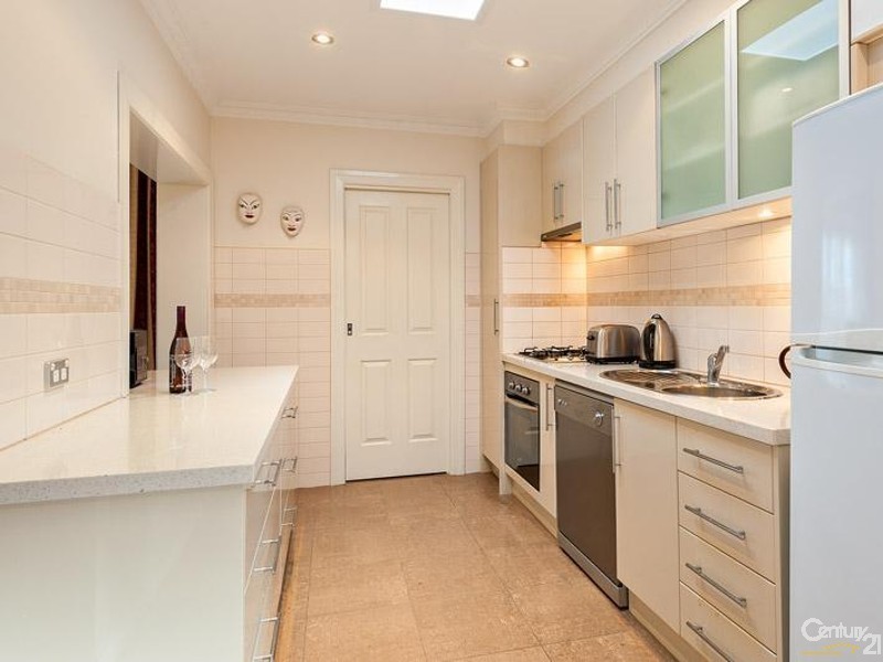 84 Albert Street, Seddon VIC 3011