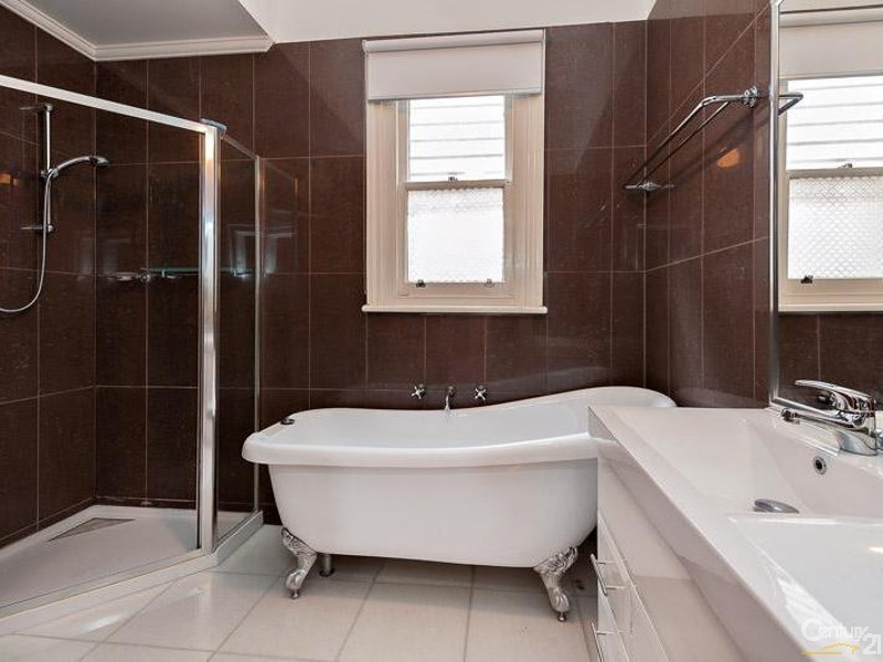 84 Albert Street, Seddon VIC 3011