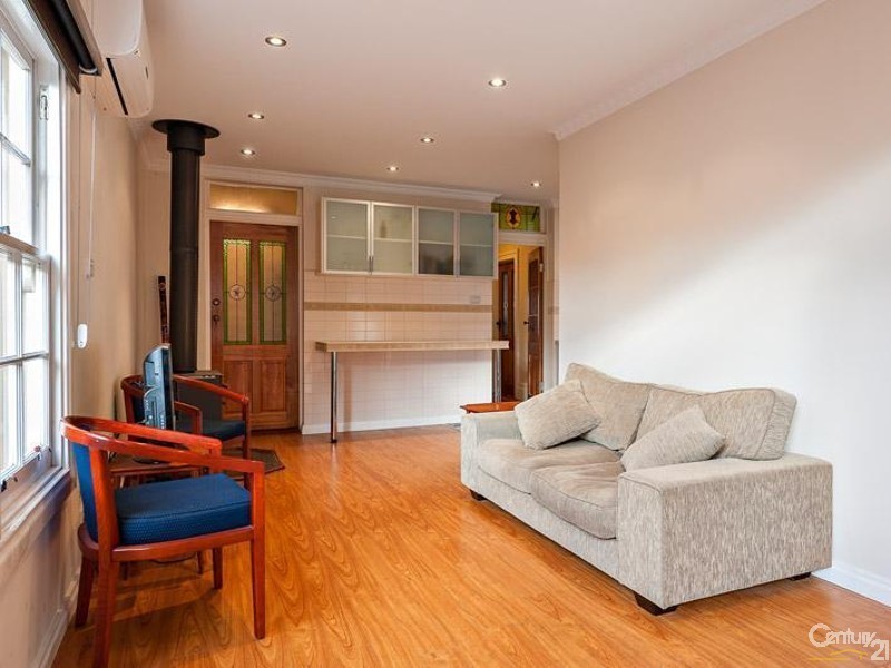84 Albert Street, Seddon VIC 3011