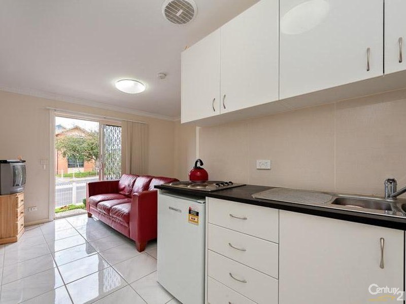 84 Albert Street, Seddon VIC 3011