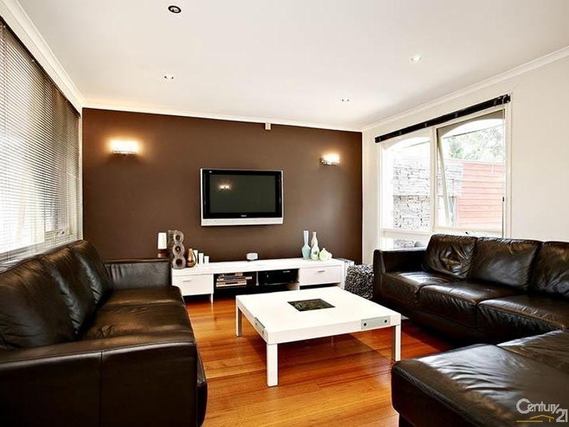 8 Septimus Close, Mill Park VIC 3082