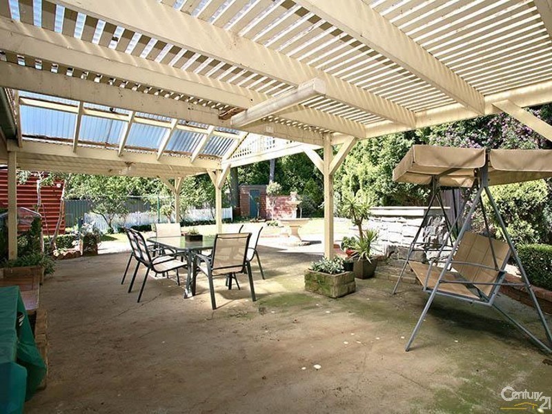 8 Septimus Close, Mill Park VIC 3082