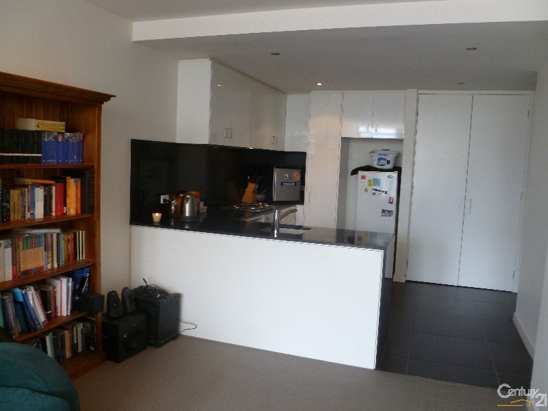 12/412  High Street, Northcote VIC 3070